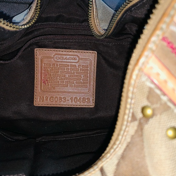 Womans brown Coach bucket purse - Picture 9 of 15